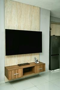 Μια τηλεόραση ή/και κέντρο ψυχαγωγίας στο The Galleria