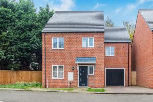 Bygningen som feriehuset ligger i + 48 billeder