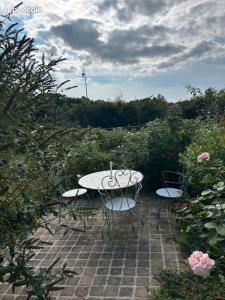 Κήπος έξω από το Chambre privée autonome