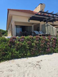 Bygningen som feriehuset ligger i