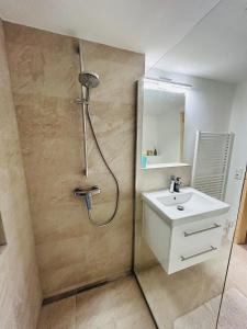 Vannituba majutusasutuses Casalottie - charmantes bayrisches Cottage am Starnberger See