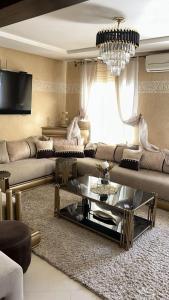 Posezení v ubytování CasaBasma + 8 fotografií