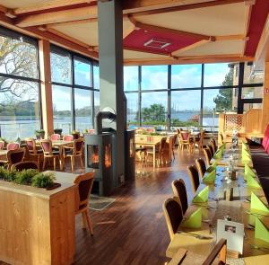 Fotografie z fotogalerie ubytování Haus Rheinblick Ott v destinaci Monheim