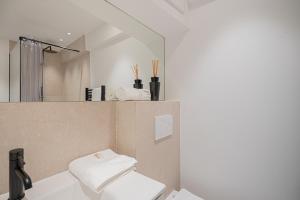 Ένα μπάνιο στο Casa Tropezina - Center - 1 min Port