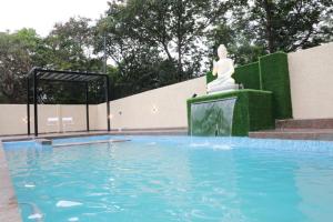 Bazén v ubytování Uk casa nebo v jeho okolí