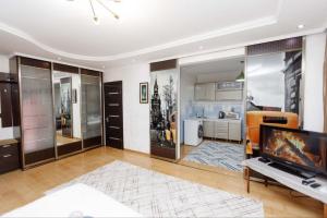 Μια τηλεόραση ή/και κέντρο ψυχαγωγίας στο Уалих159