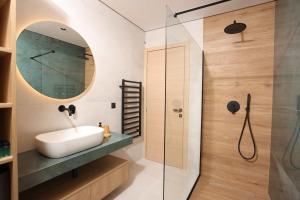 Koupelna v ubytování Inception Luxury Villas + 28 fotografií