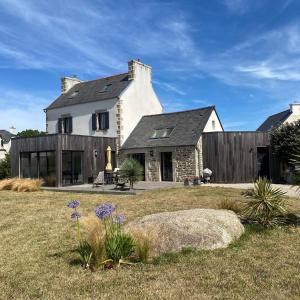 Budova, kde se prázdninový dům nachází