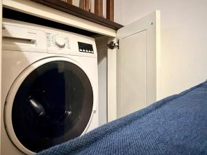 Φωτογραφία από το άλμπουμ του Stylish Maisonette off the Seafront στη Σλιέμα