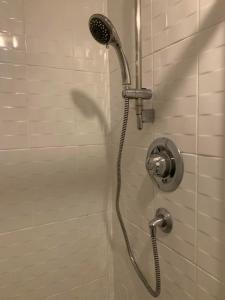 Ένα μπάνιο στο Stylish apartment sleeps 6