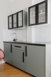 Η κουζίνα ή μικρή κουζίνα στο A Casa Di Lu Na 3