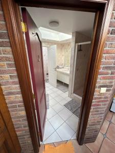 Ένα μπάνιο στο Apartchrisbea +15 φωτογραφίες