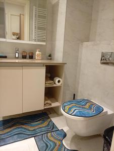 Ένα μπάνιο στο A Beograd na vodi Pozovite za info o nacinu preuzimanja kljuca i vremenu ulaska