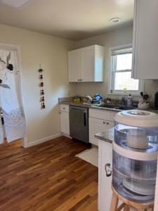 Kuchyň nebo kuchyňský kout v ubytování Temple Of Divine Light + 8 fotografií