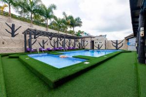 Πισίνα στο ή κοντά στο Volta Serene Hotel +54 φωτογραφίες