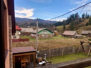 Γενική θέα στο βουνό ή θέα στο βουνό από  αυτή η παραθεριστική κατοικία +7 φωτογραφίες