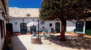 Το κτήριο όπου στεγάζεται  το ξενοδοχείο