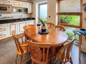 Kuchyň nebo kuchyňský kout v ubytování Marina Escape