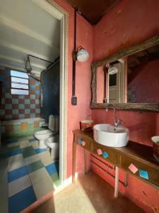 Ένα μπάνιο στο El Granero Apart hotel