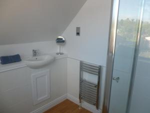 Koupelna v ubytování The Bothy, Nethy Bridge