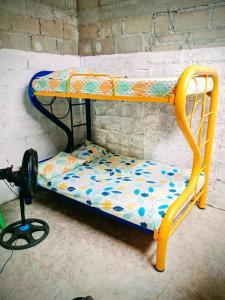 Ένα ή περισσότερα κρεβάτια σε δωμάτιο στο Hostal el Profe +23 φωτογραφίες