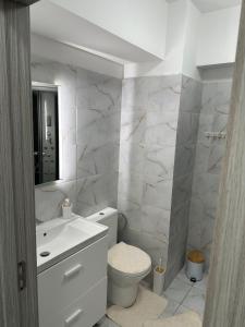 Ένα μπάνιο στο Studio de poveste