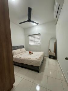 Ένα ή περισσότερα κρεβάτια σε δωμάτιο στο Alanis Klia Ggpo 3br 2b Netflix Wifi +10 φωτογραφίες