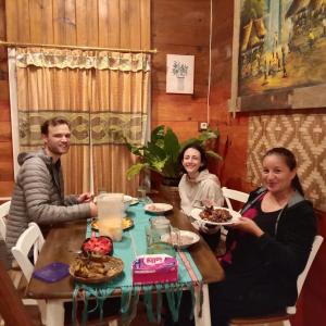 Επισκέπτες που μένουν στο Serenity homestay