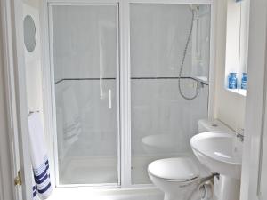 Et badeværelse på Freshwater Bay View