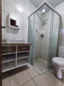 Koupelna v ubytování Residencial Bora + 37 fotografií