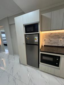 Η κουζίνα ή μικρή κουζίνα στο Vista increíble piso 10