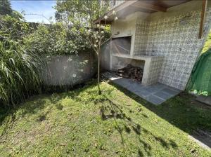 Κήπος έξω από το Cómoda casa con amplio jardín