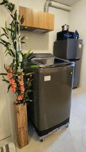 Nhà bếp/bếp nhỏ tại ZX Homes Banilad