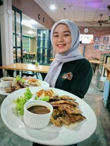 Φωτογραφία από το άλμπουμ του Pool Villa with 3 bedrooms σε Λαμπουάν