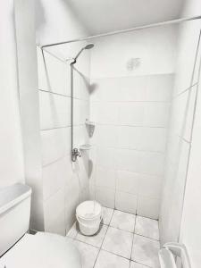 Ένα μπάνιο στο Condo Stay Cebu City