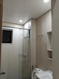 Koupelna v ubytování Youth City Residence, Nilai Fully furnished 2 rooms