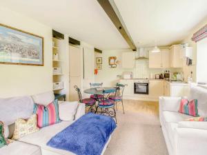 Kuchyň nebo kuchyňský kout v ubytování Coach House - E5120