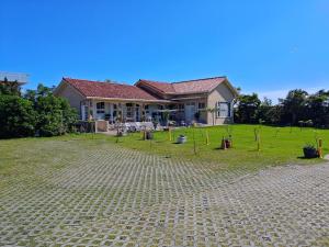 Κήπος έξω από το Yuzhou Garden B&B