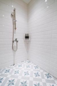 Ένα μπάνιο στο 日上微旅 stay & café +30 φωτογραφίες