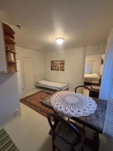 Postel nebo postele na pokoji v ubytování Studio Sillankorva