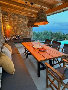 Posezení v ubytování Villa Luxury Ponti Hill z widokiem na morze