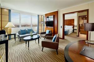 Μια τηλεόραση ή/και κέντρο ψυχαγωγίας στο The Westin Grand Munich