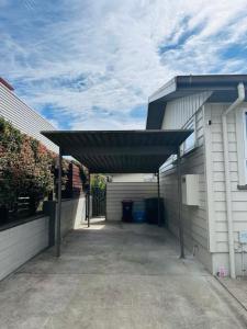 Το κτήριο όπου στεγάζεται  το bed & breakfast