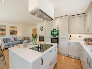 Η κουζίνα ή μικρή κουζίνα στο Whistle Stop