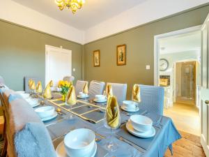 Χώρος καθιστικού στο Creamore Grove