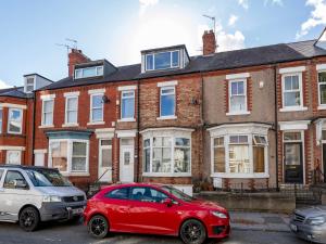 Budova, kde se prázdninový dům nachází