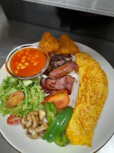 Φαγητό σε αυτό το διαμέρισμα ή κάπου εκεί κοντά