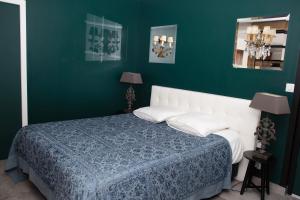 Postel nebo postele na pokoji v ubytování LA VIGNERAIE + 20 fotografií