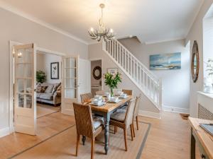 Et opholdsområde på Neptune Cottage