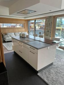 Φωτογραφία από το άλμπουμ του Les Chardons 1 σε Crans-Montana